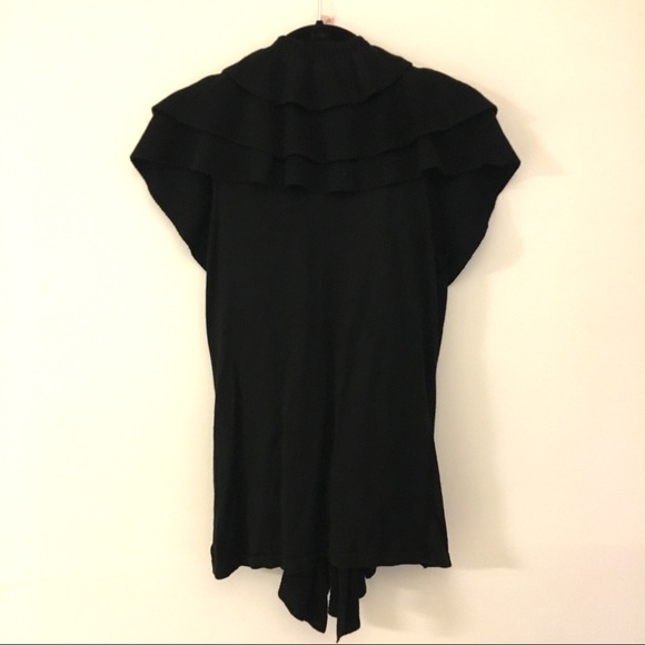 Romeo & Juliet Couture Ruffled Vest - Picture 4 of 7